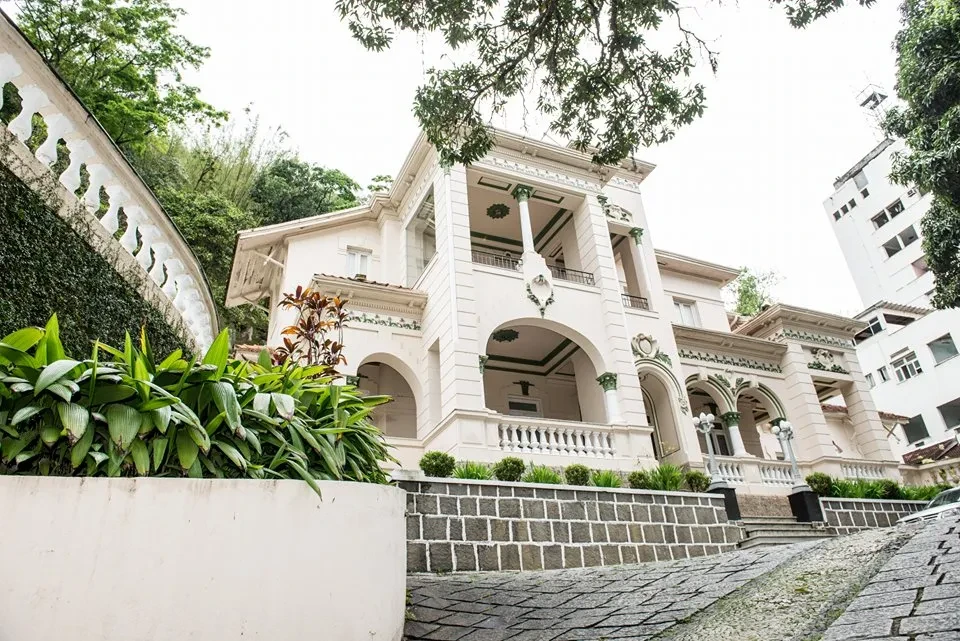 Day Use in Santa Teresa - Pool & Private Trail at Casa das Luzes